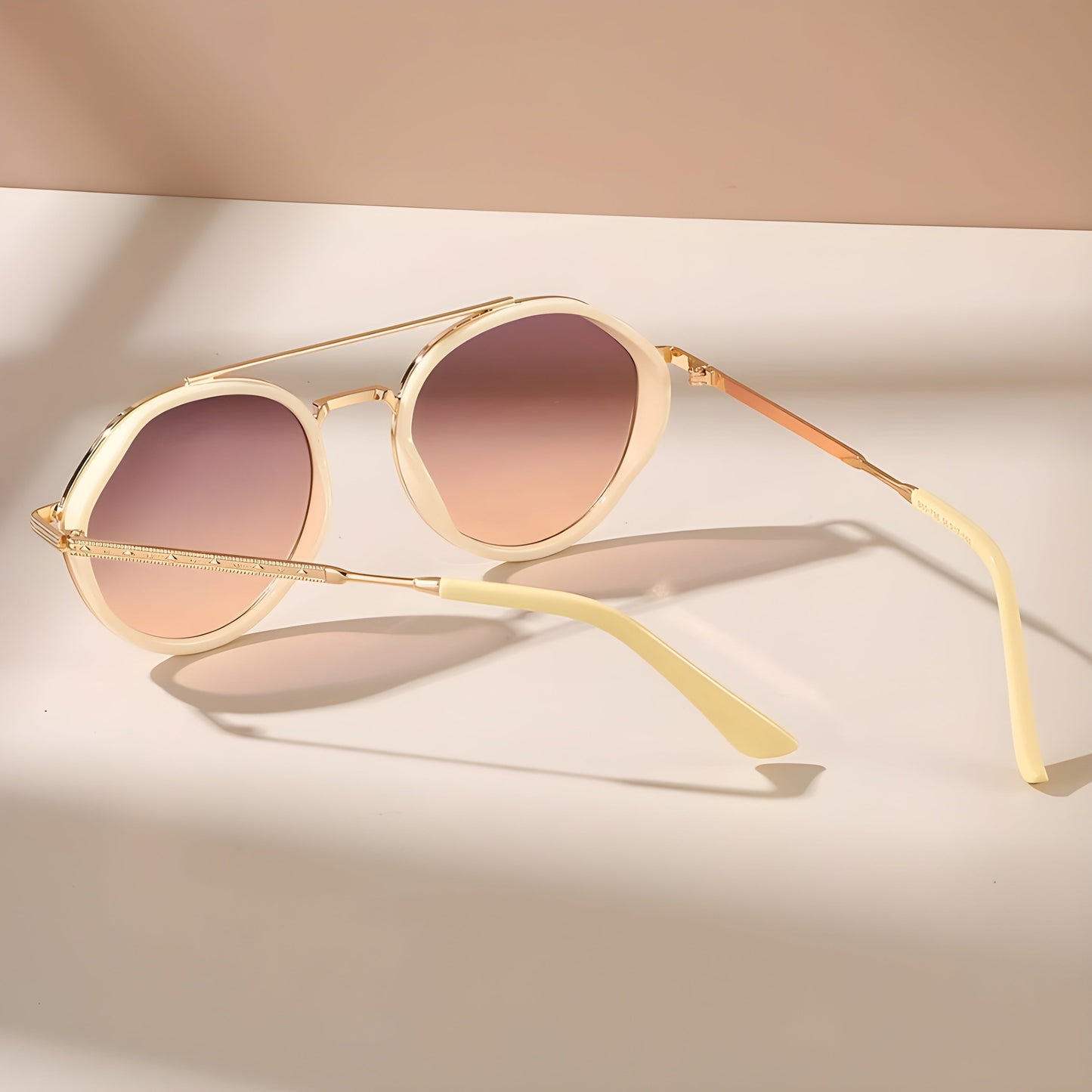 Adriana Round Glasses