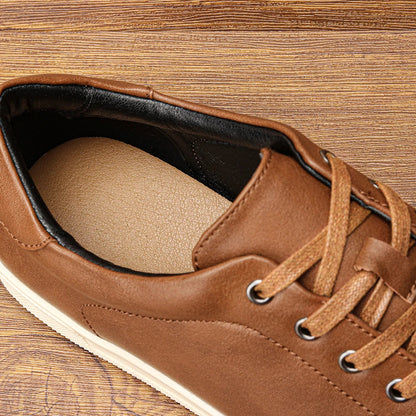 Russel Low-Cut Sneakers